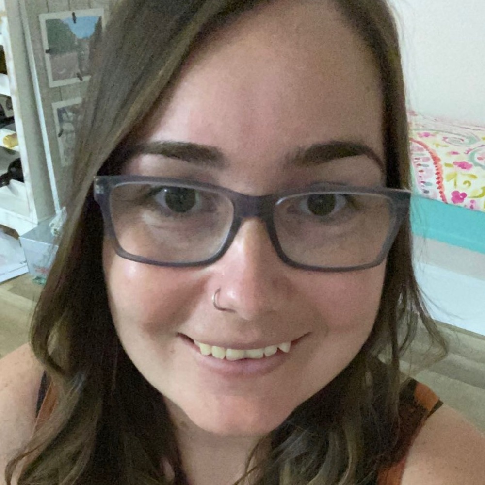 Meet your Posher, Tina